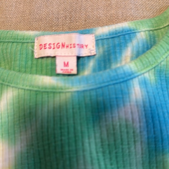 Design history shorts and top medium - Picture 3 of 5